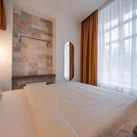 Apartment Downtown Getaway By Prime I Kaunas