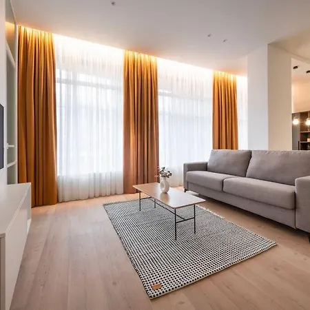 Downtown Getaway By Prime I Apartment